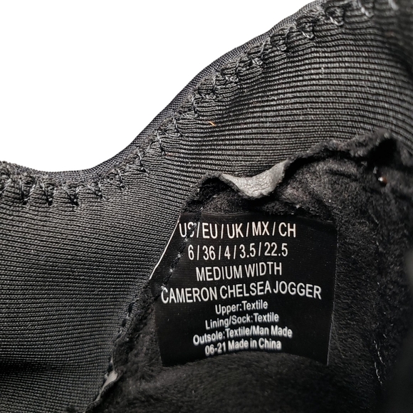 Kenneth Cole Reaction | Cameron Chelsea Jogger Red Textile High Top Sneakers 6 - Picture 7 of 9